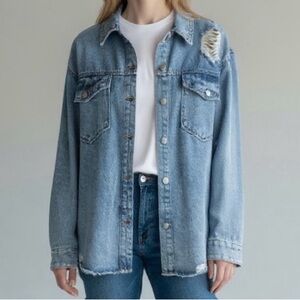 Stoosh Distressed Oversized Denim Shacket Button Front Women’s Size L NWOT